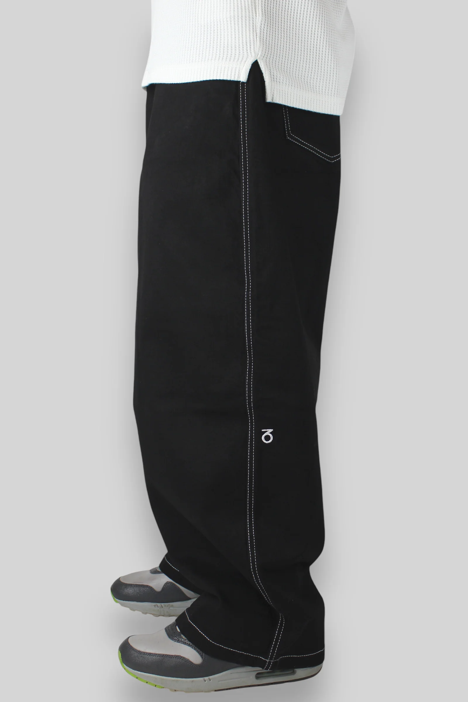Balloon Fit 5 Pocket Denim Jeans (Black/White) - Image 3